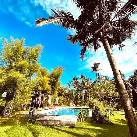 Apit Lawang Villas & Resto Batununggul Exteriér fotografie