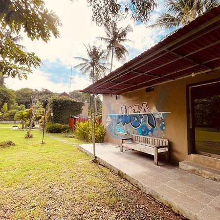 Apit Lawang Villas & Resto Batununggul Exteriér fotografie