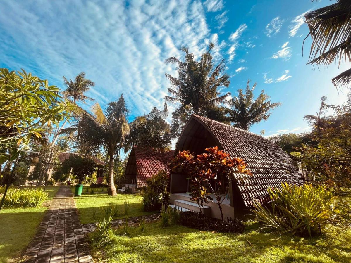 Apit Lawang Villas & Resto Batununggul Exteriér fotografie